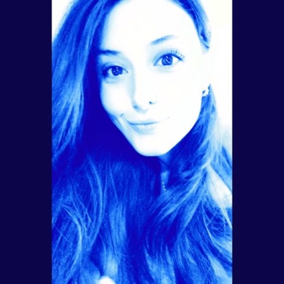 Meet your Posher, Tara - Picture 1 of 1